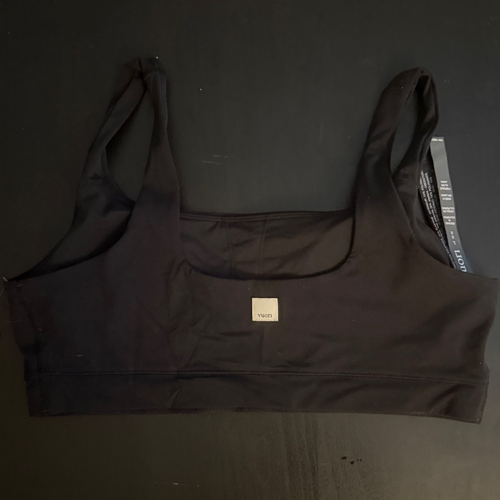 Vuori AllTheForm™ Bra in black - Picture 5 of 5
